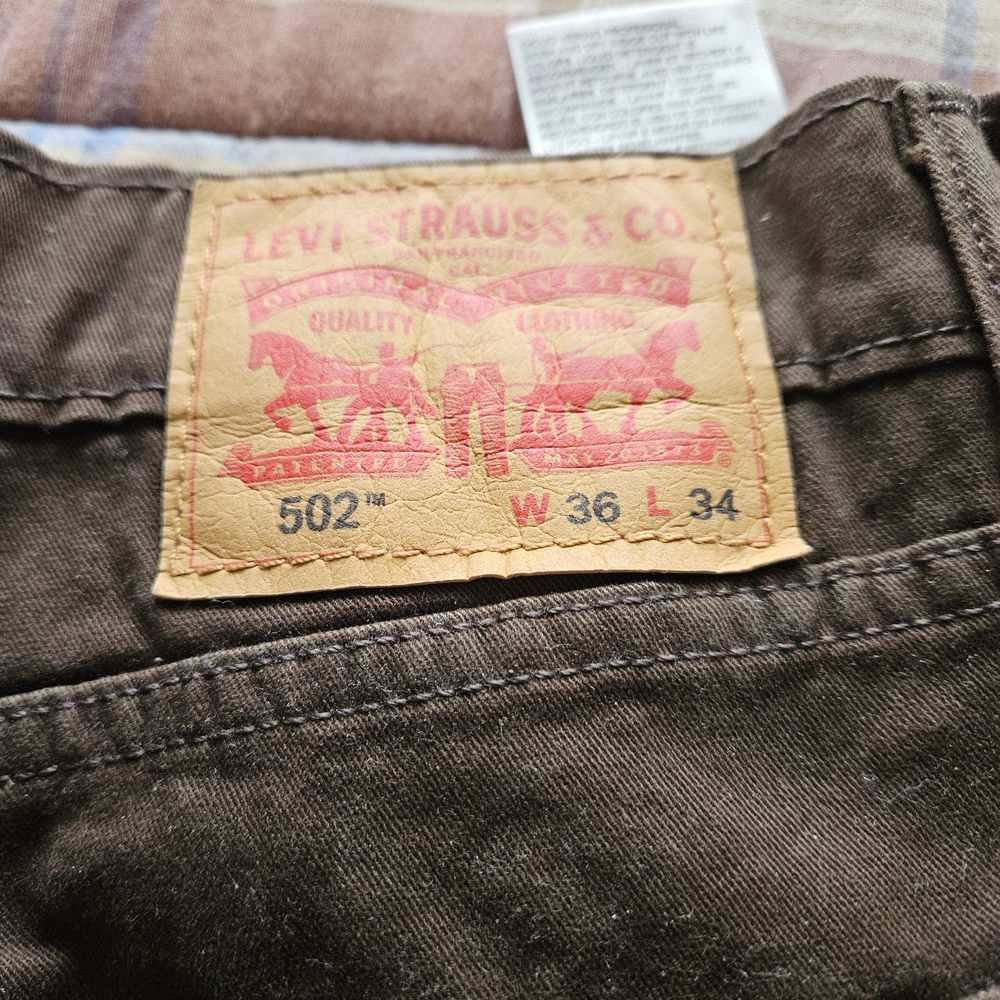 Levi's Slim Fit Jeans - Dark Brown